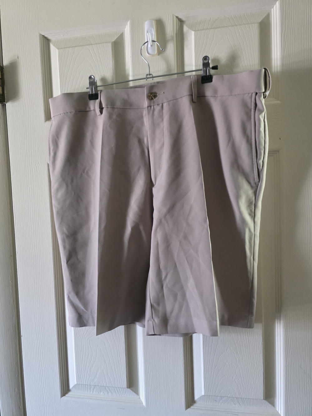 Grand Slam Men's Athletic Shorts in Light Taupe with Ivory Piping